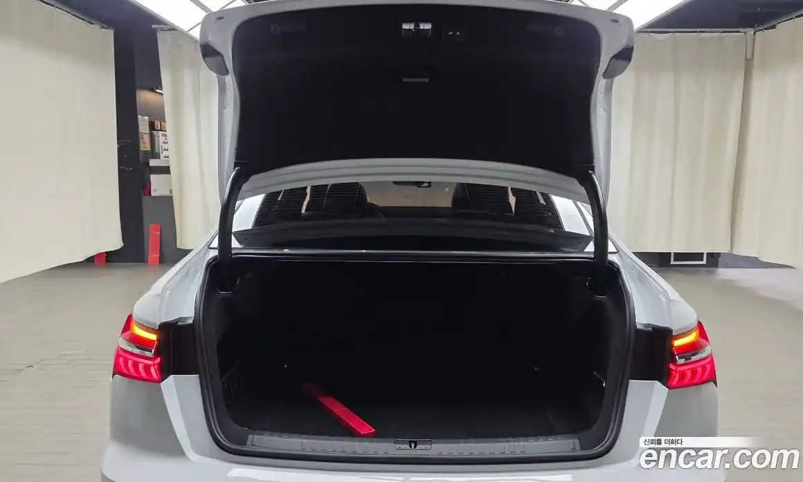 Audi A6 2021 2.0 Автомат в Москве № 162955, фото 16