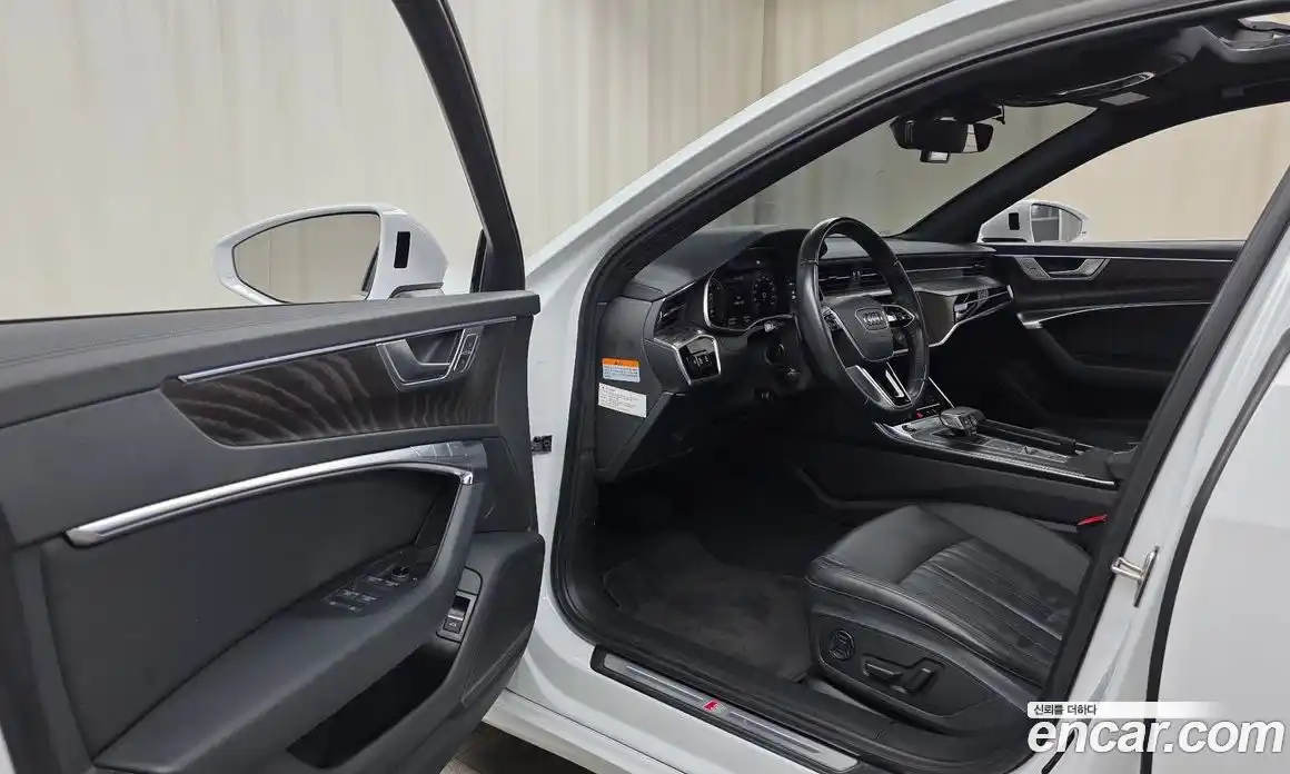 Audi A6 2021 2.0 Автомат в Москве № 162955, фото 17