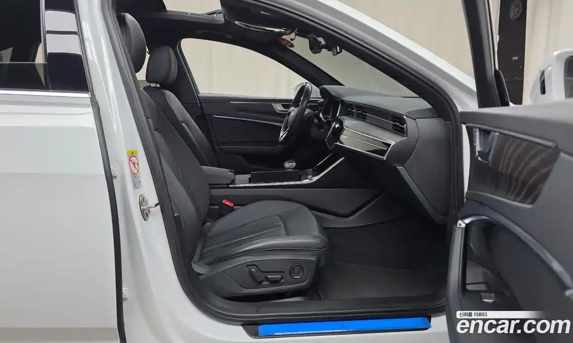 Audi A6 2021 2.0 Автомат в Москве № 162955, фото 18