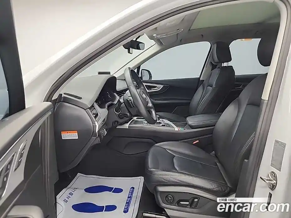 Audi Q7 2019 2.0 Автомат в Москве № 163579, фото 11