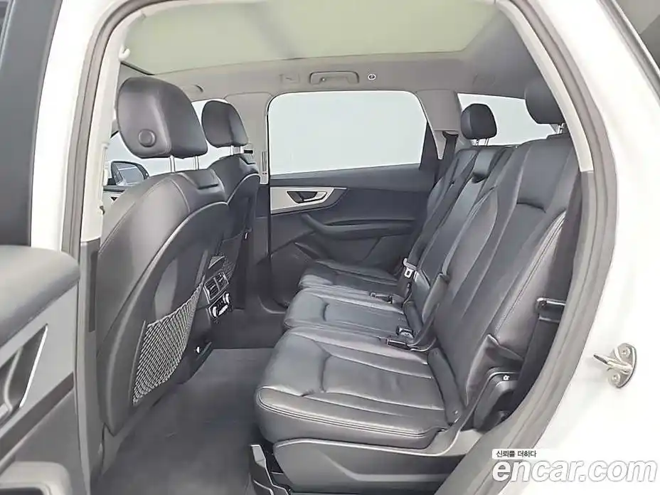 Audi Q7 2019 2.0 Автомат в Москве № 163579, фото 12