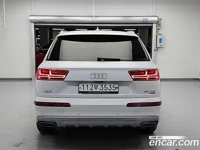 Audi Q7 2019 2.0 Автомат в Москве № 163579, миниатюра 4