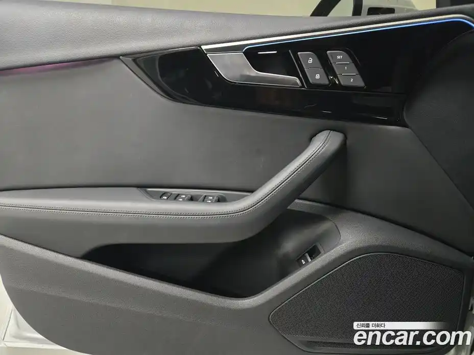 Audi A4 2022 2.0 Автомат в Москве № 164040, фото 14