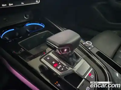 Audi A4 2022 2.0 Автомат в Москве № 164040, миниатюра 9