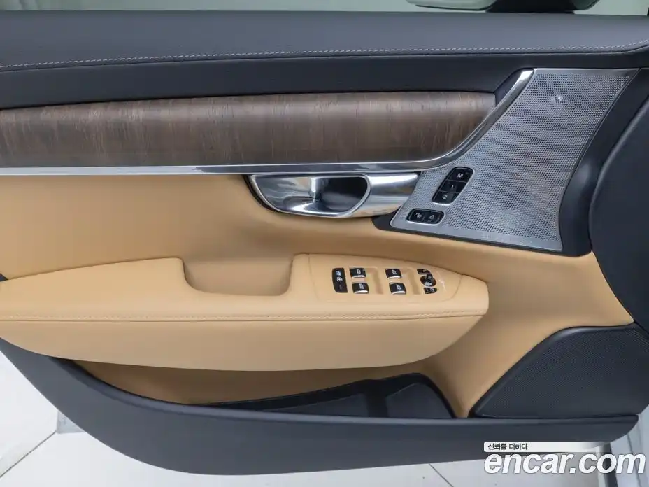 Volvo S90 2024 2.0 Автомат в Москве № 164729, фото 15