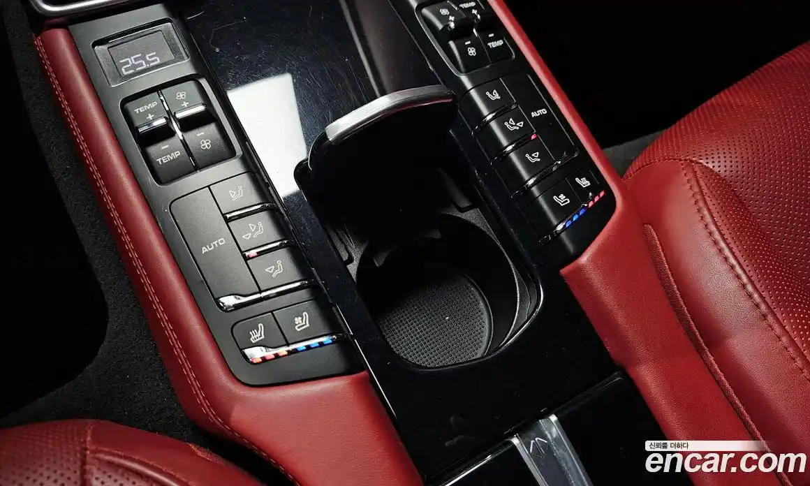 Porsche Panamera 2016 3.6 Автомат в Москве № 165543, фото 19