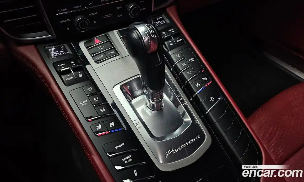 Porsche Panamera 2016 3.6 Автомат в Москве № 165543, фото 9