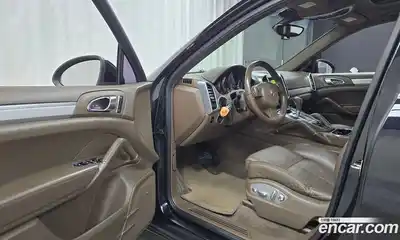 Porsche Cayenne 2013 3.0 Автомат в Москве № 165705, миниатюра 8