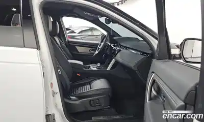 Land Rover Discovery Sport 2025 2.0 Автомат в Москве № 166007, миниатюра 11