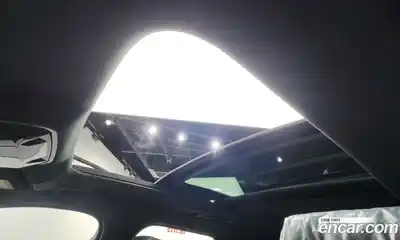 Land Rover Range-Rover Velar 2025 3.0 Автомат в Москве № 166012, миниатюра 11