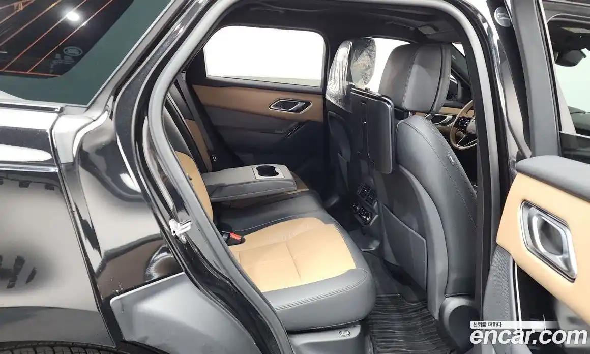 Land Rover Range-Rover Velar 2025 3.0 Автомат в Москве № 166012, фото 14