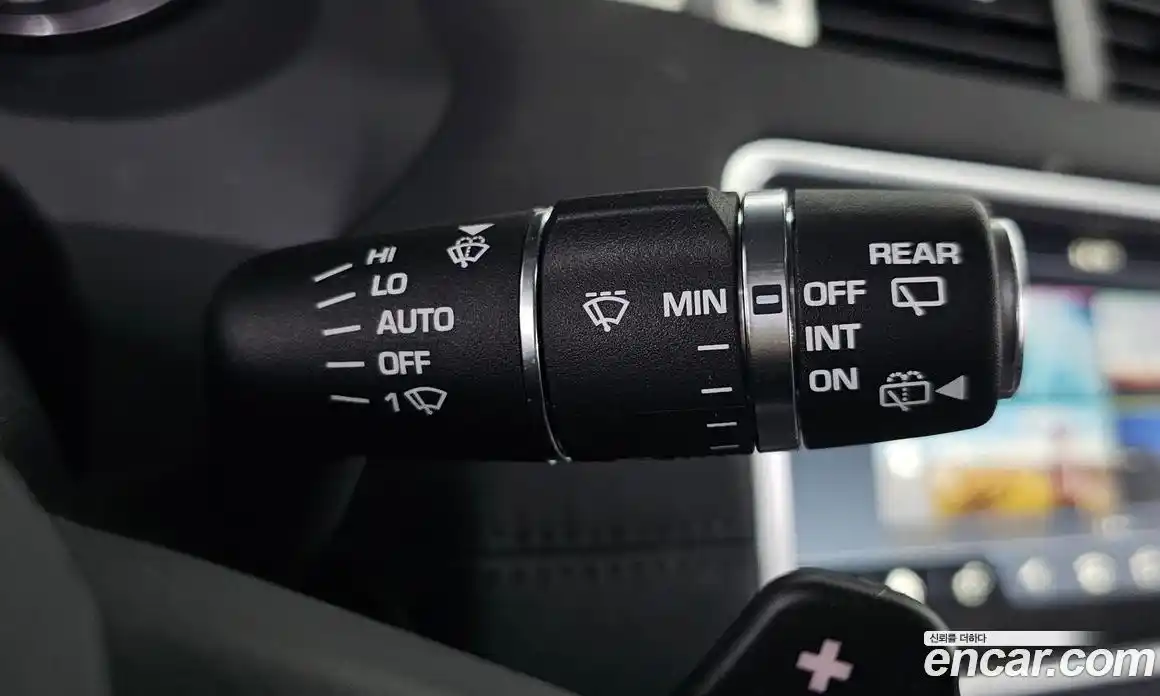 Land Rover Range-Rover Evoque 2017 2.0 Автомат в Москве № 166167, фото 14