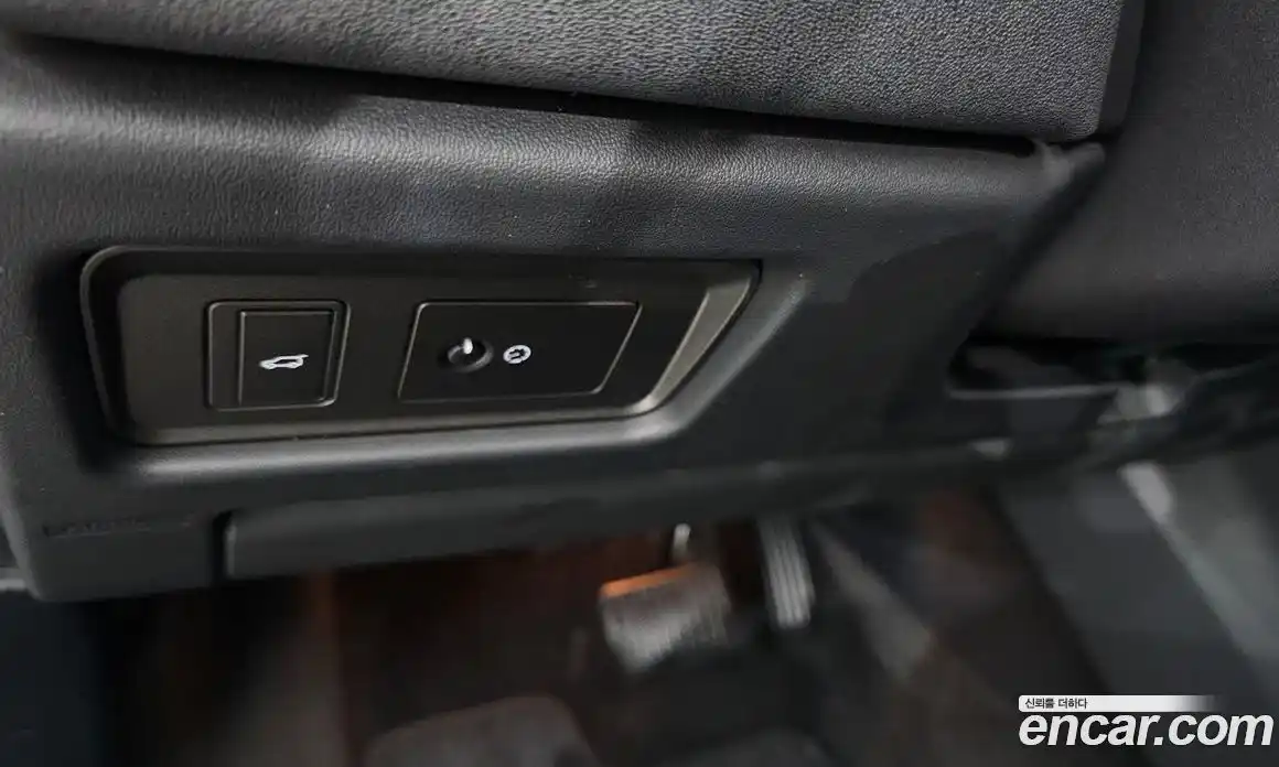 Land Rover Range-Rover Evoque 2017 2.0 Автомат в Москве № 166167, фото 19