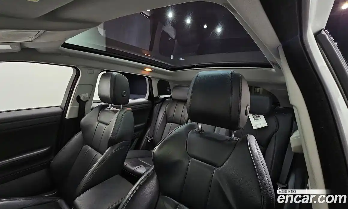 Land Rover Range-Rover Evoque 2017 2.0 Автомат в Москве № 166167, фото 7