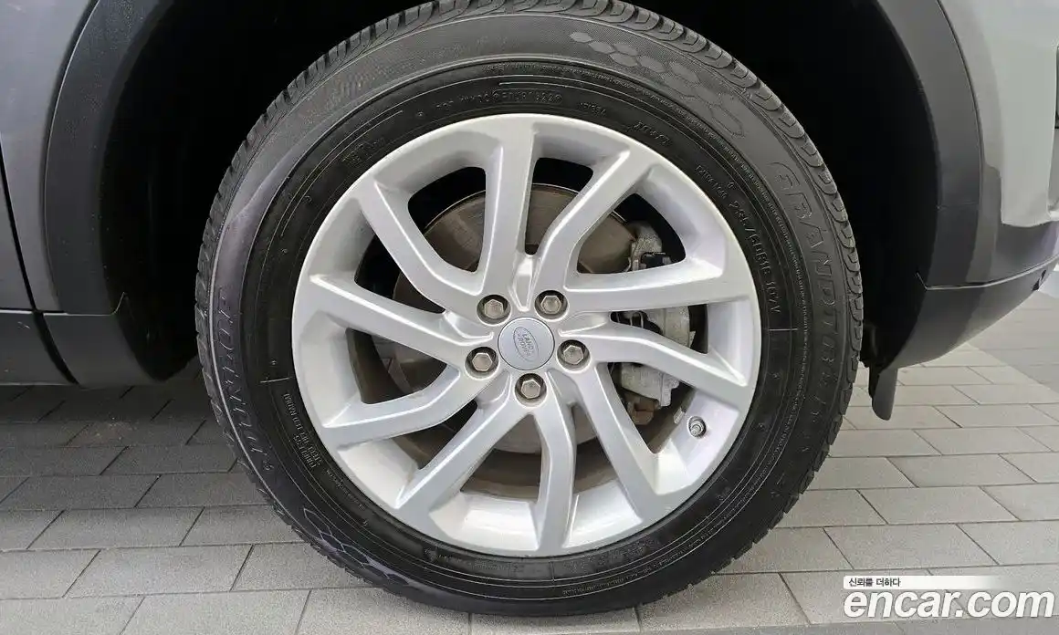 Land Rover Discovery Sport 2018 2.0 Автомат в Москве № 166381, фото 13