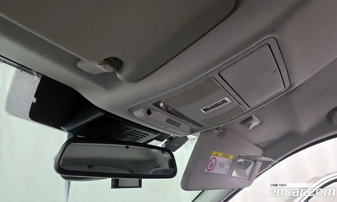 Land Rover Discovery Sport 2018 2.0 Автомат в Москве № 166381, фото 14