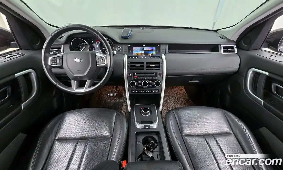 Land Rover Discovery Sport 2018 2.0 Автомат в Москве № 166381, фото 3