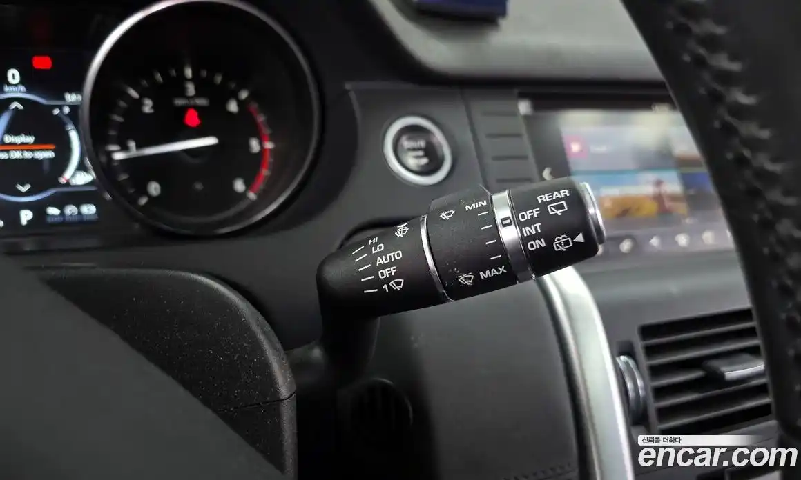 Land Rover Discovery Sport 2018 2.0 Автомат в Москве № 166381, фото 6