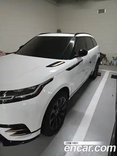 Land Rover Range-Rover Velar 2023 2.0 Автомат в Москве № 166723, миниатюра 7
