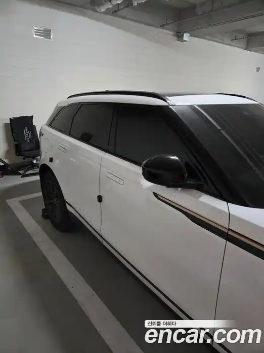 Land Rover Range-Rover Velar 2023 2.0 Автомат в Москве № 166723, фото 9