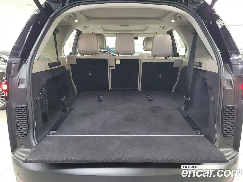 Land Rover Discovery 2022 3.0 Автомат в Москве № 166799, фото 18