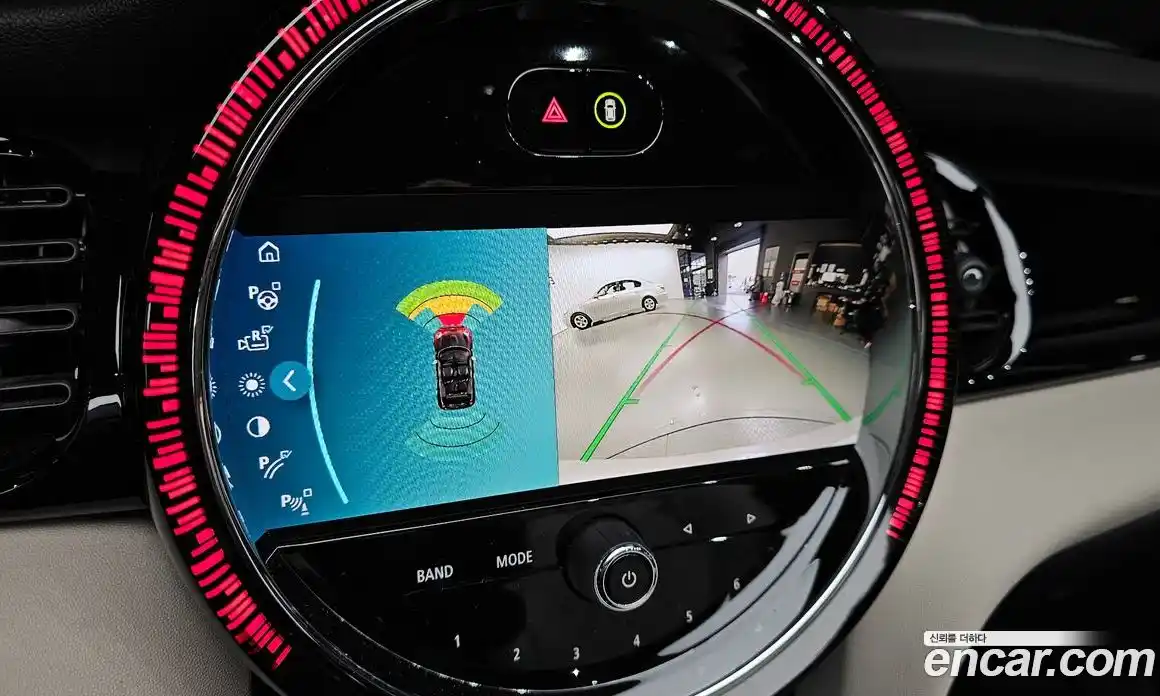 Mini Cooper Convertible 2023 2.0 Автомат в Москве № 167175, фото 15