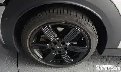 Mini Cooper Convertible 2023 2.0 Автомат в Москве № 167175, миниатюра 5