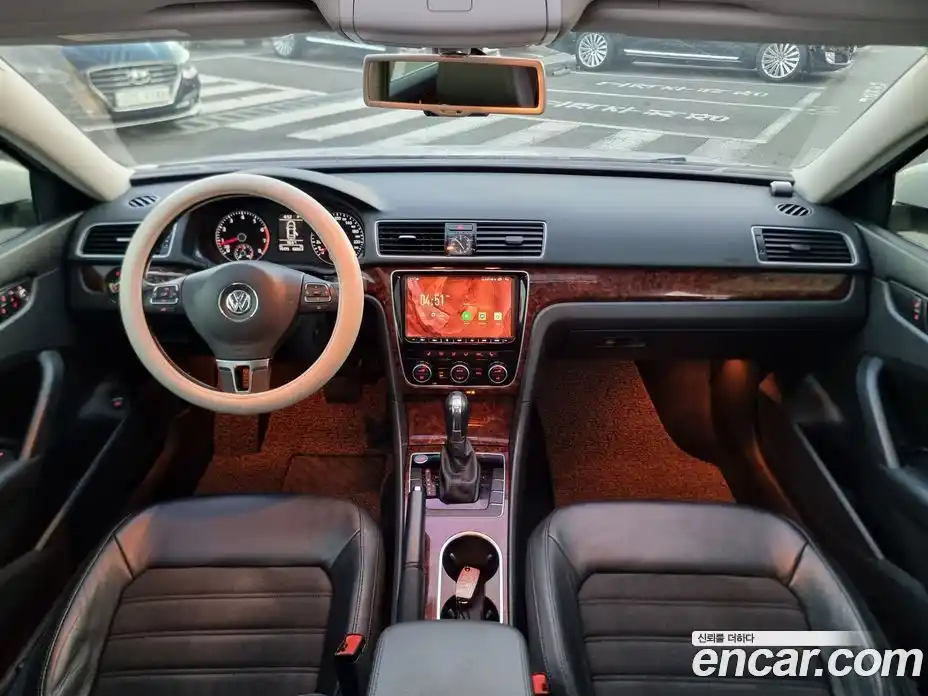 Volkswagen Passat 2013 2.5 Автомат в Москве № 169217, фото 11