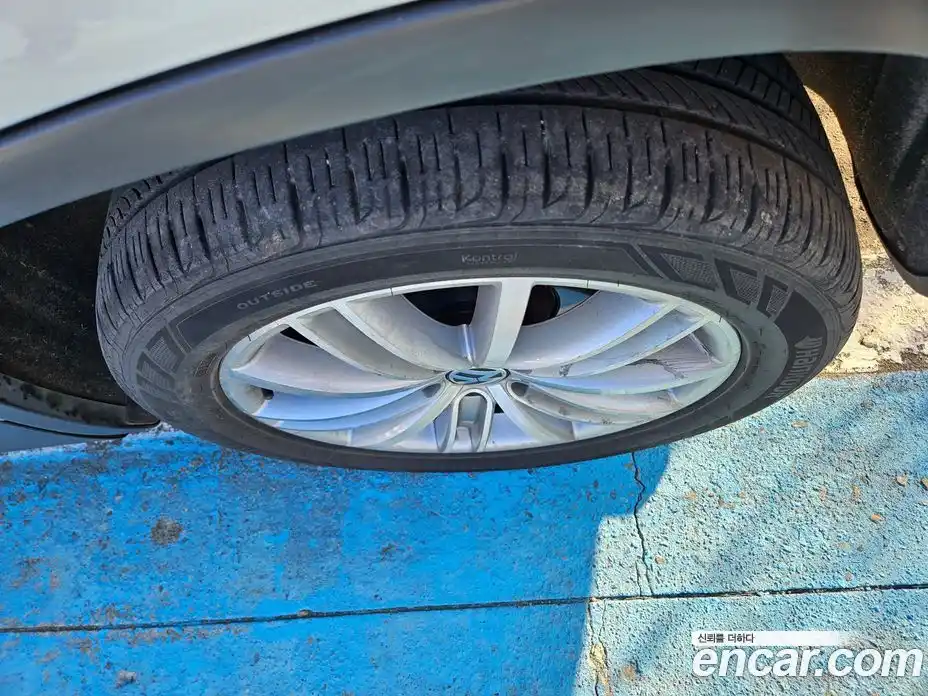 Volkswagen Tiguan 2016 2.0 Автомат в Москве № 169316, фото 18