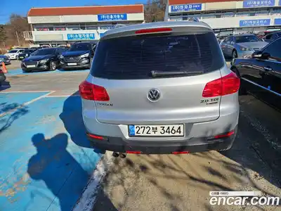 Volkswagen Tiguan 2016 2.0 Автомат в Москве № 169316, миниатюра 4