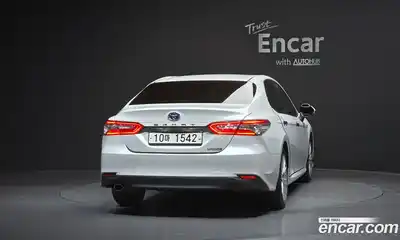 Toyota Camry 2019 2.5 Автомат в Москве № 170182, миниатюра 2