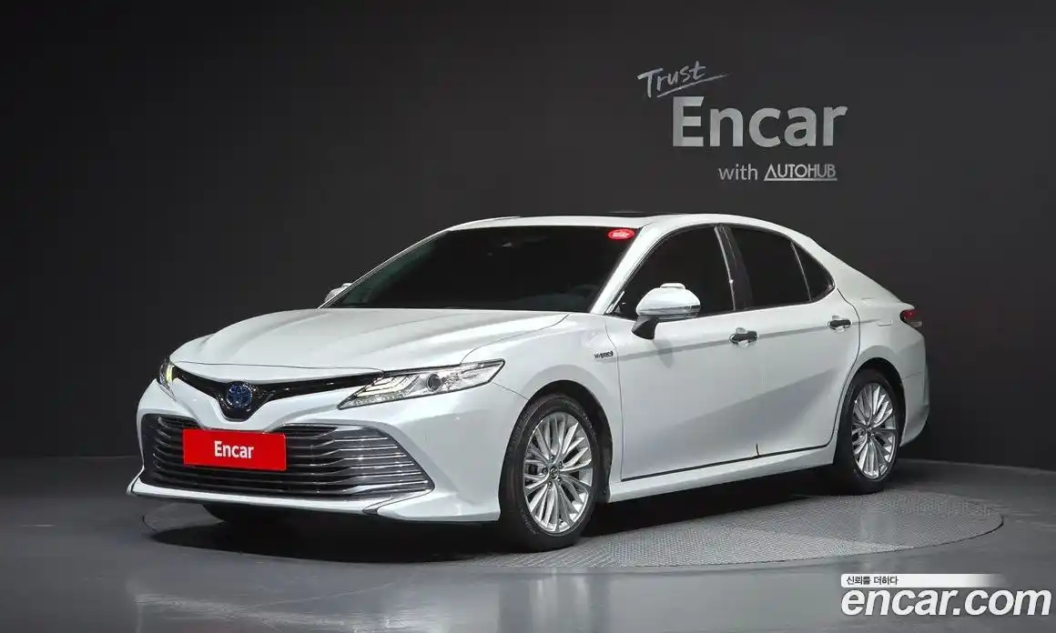 Toyota Camry 2019 2.5 Автомат в Москве № 170182, фото 10