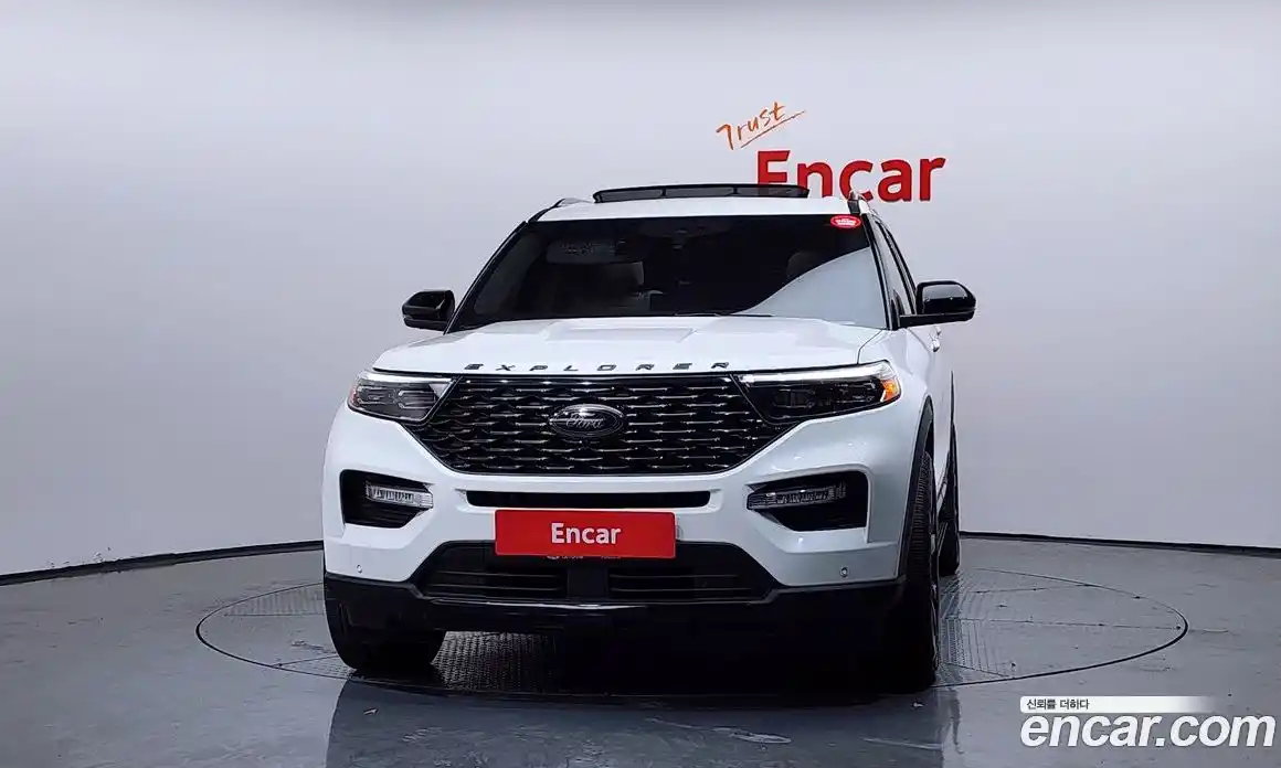 Ford Explorer 2022 3.0 Автомат в Москве № 170767, фото 3