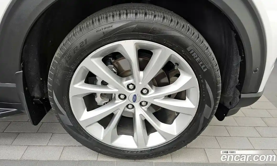 Ford Explorer 2021 3.0 Автомат в Москве № 170896, фото 14