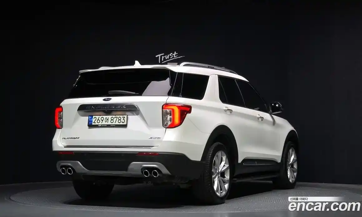 Ford Explorer 2021 3.0 Автомат в Москве № 170896, фото 16