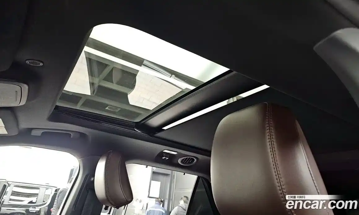 Ford Explorer 2021 3.0 Автомат в Москве № 170896, фото 17