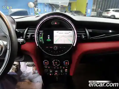 Mini Cooper 2021 2.0 Автомат в Москве № 182696, миниатюра 12