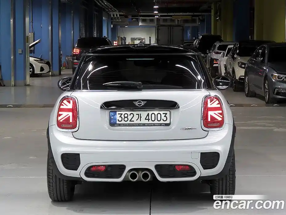 Mini Cooper 2021 2.0 Автомат в Москве № 182696, фото 3