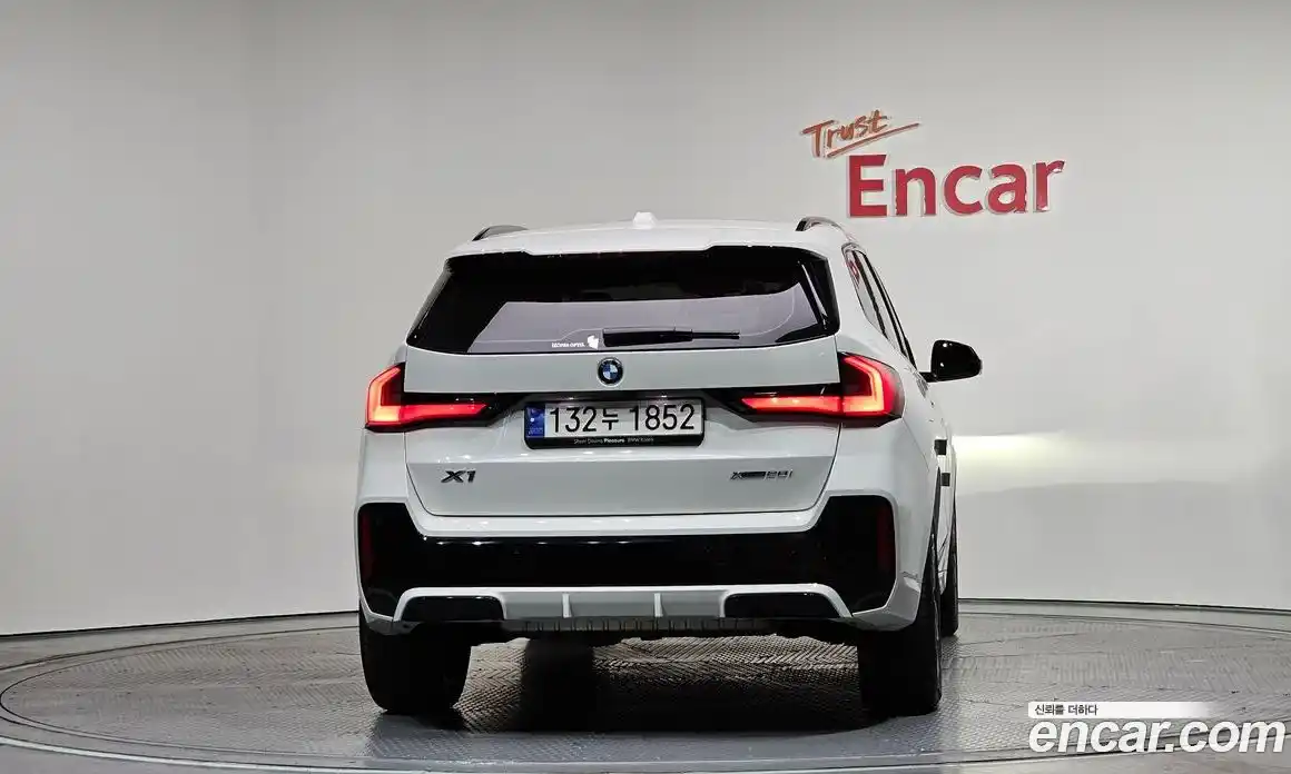 BMW X1 2024 2.0 Автомат в Москве № 187239, фото 15