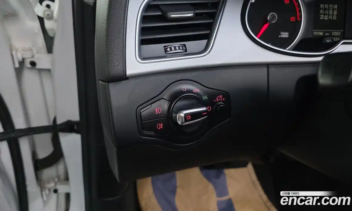 Audi A4 2016 2.0 Автомат в Москве № 191514, фото 11