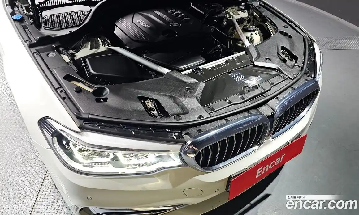 BMW 5-Series 2018 2.0 Автомат в Москве № 192798, фото 16