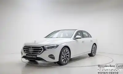 Mercedes-Benz E-Class, 2026