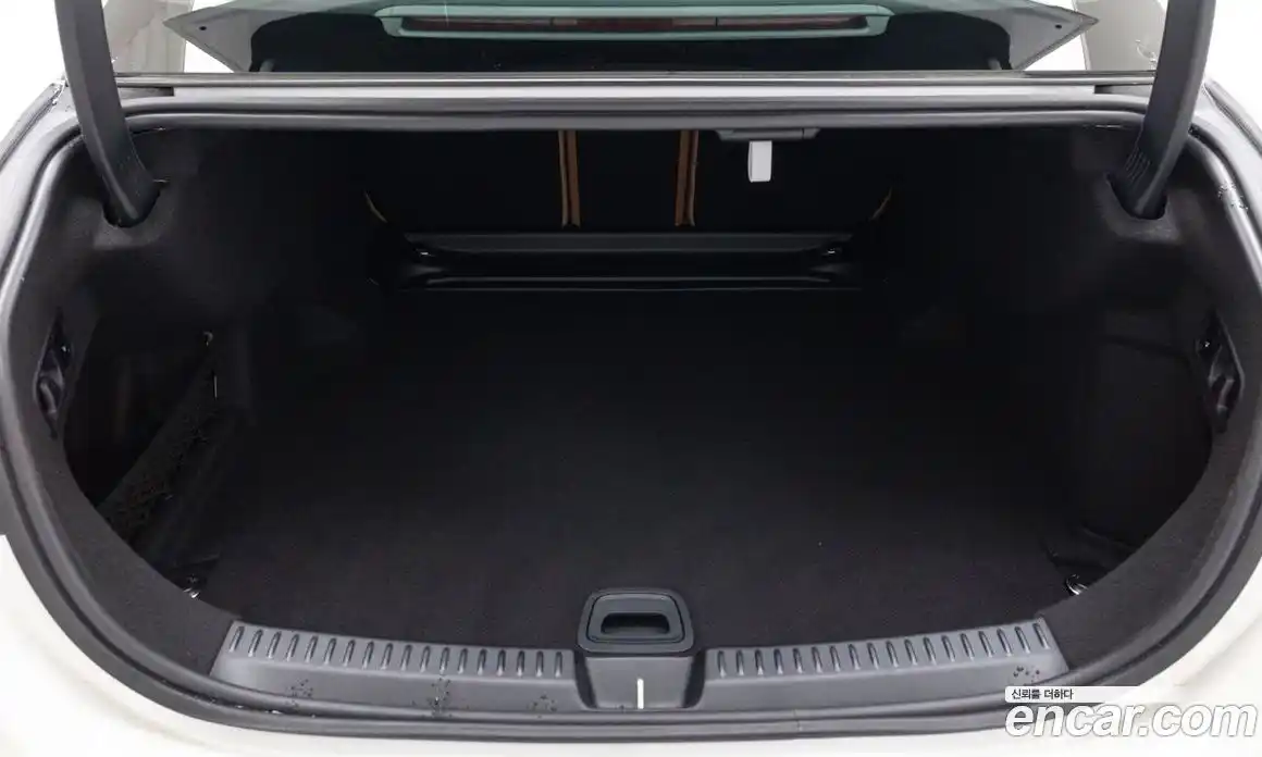 Mercedes-Benz E-Class 2026 2.0 Автомат в Москве № 193679, фото 11