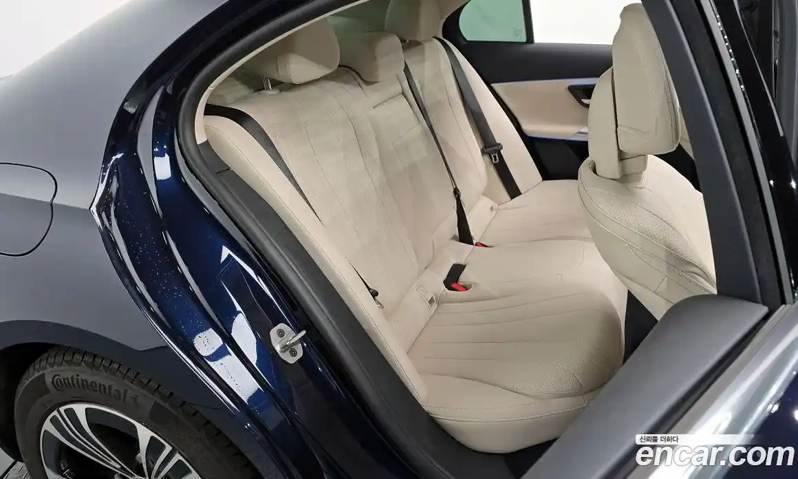 Mercedes-Benz E-Class 2024 2.0 Автомат в Москве № 193899, фото 7