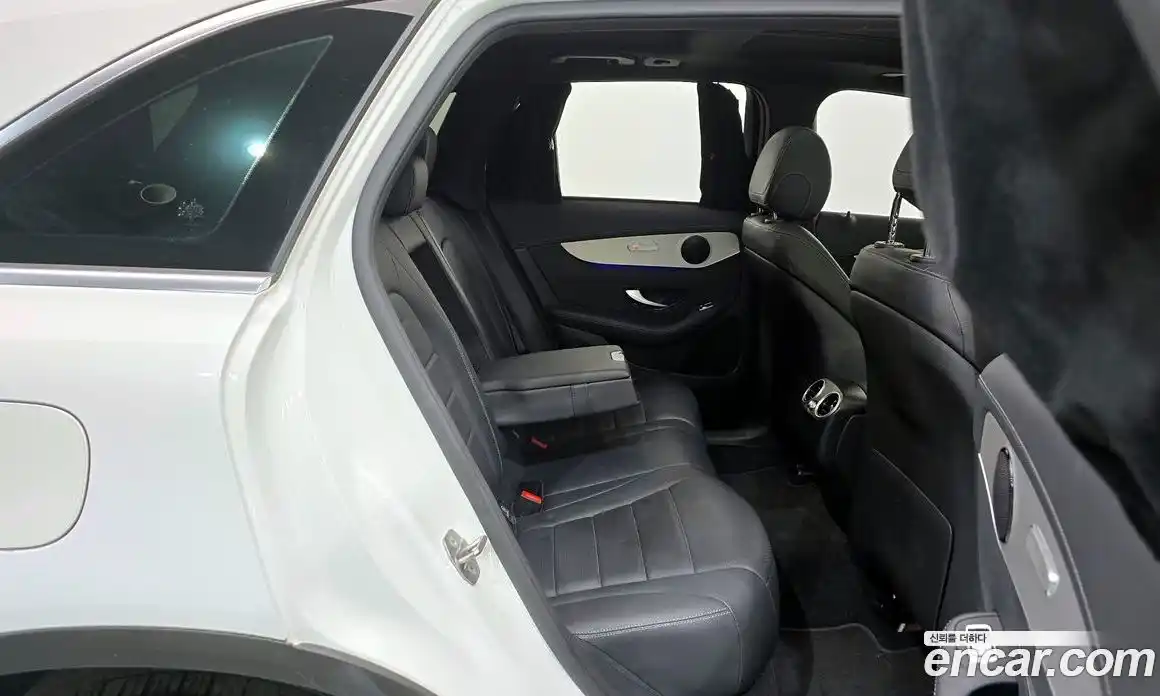 Mercedes-Benz GLC-Class 2021 1.9 Автомат в Москве № 194238, фото 17