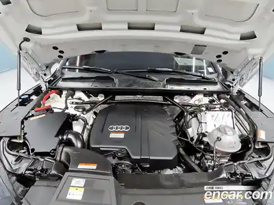 Audi Q5 2023 2.0 Автомат в Москве № 196263, миниатюра 6