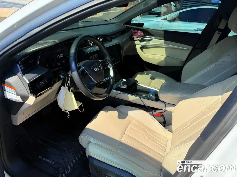 Audi e-tron 2022 0.4 Автомат в Москве № 196753, фото 13