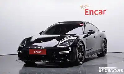 Porsche Panamera, 2020