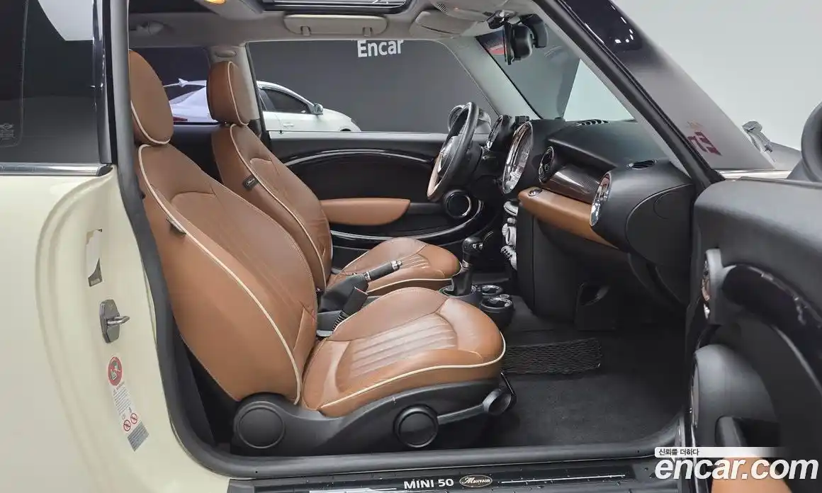 Mini Cooper 2010 1.6 Автомат в Москве № 198481, фото 11