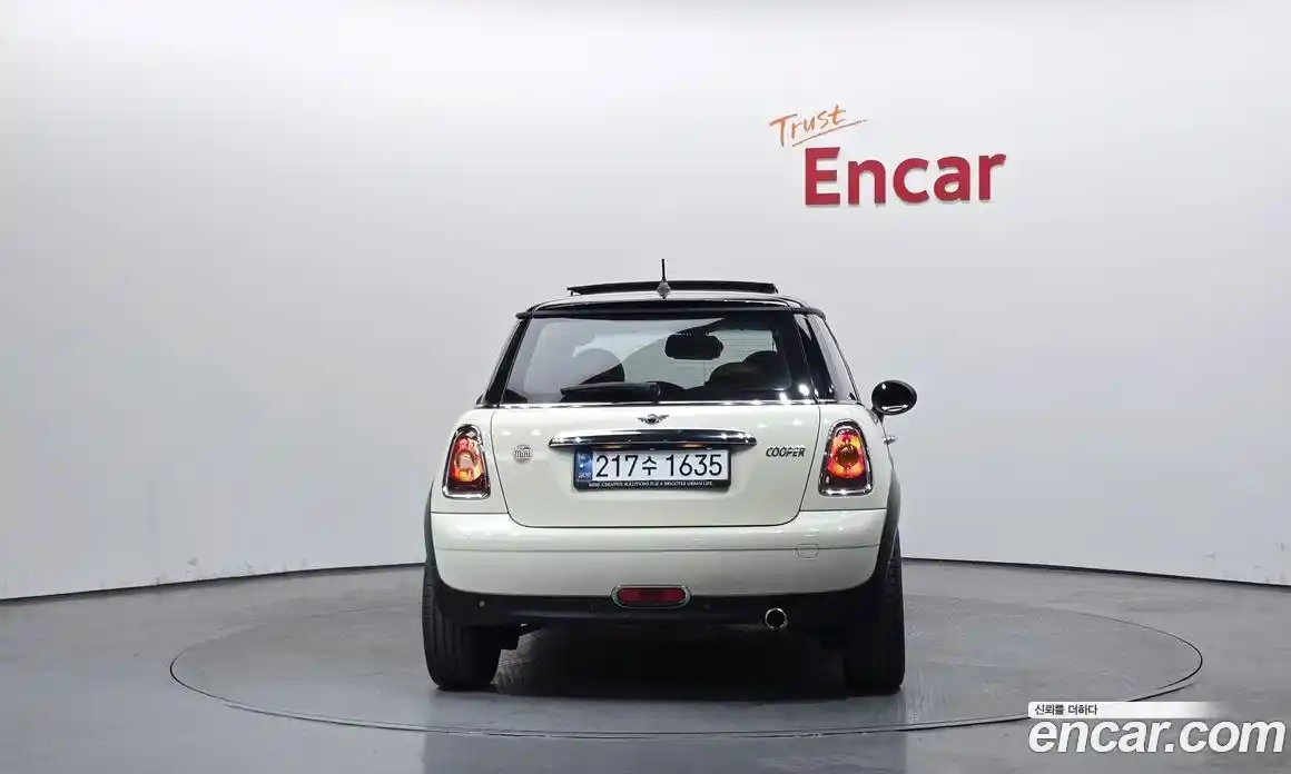 Mini Cooper 2010 1.6 Автомат в Москве № 198481, фото 4